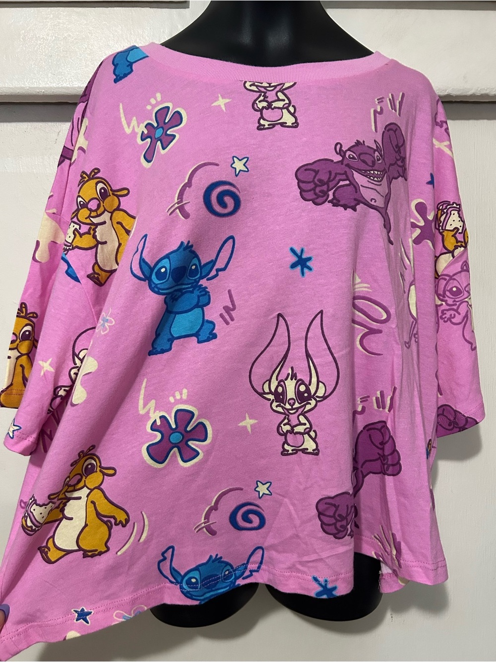 Disney Lilo&Stitch Alien Cousins Allover Print Women’s t-shirt - Picture 2 of 6